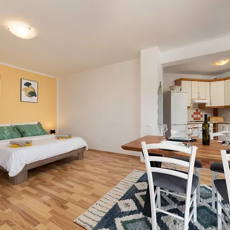 Adela Apartmán