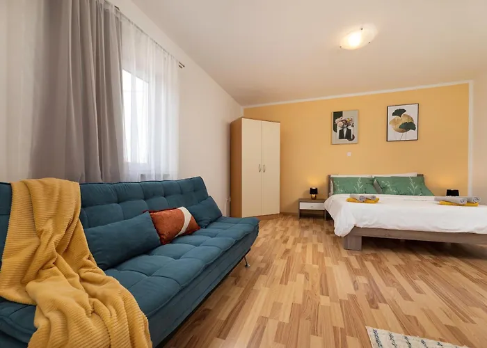 Apartament Adela