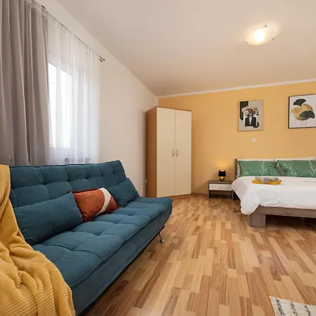 Apartment Adela